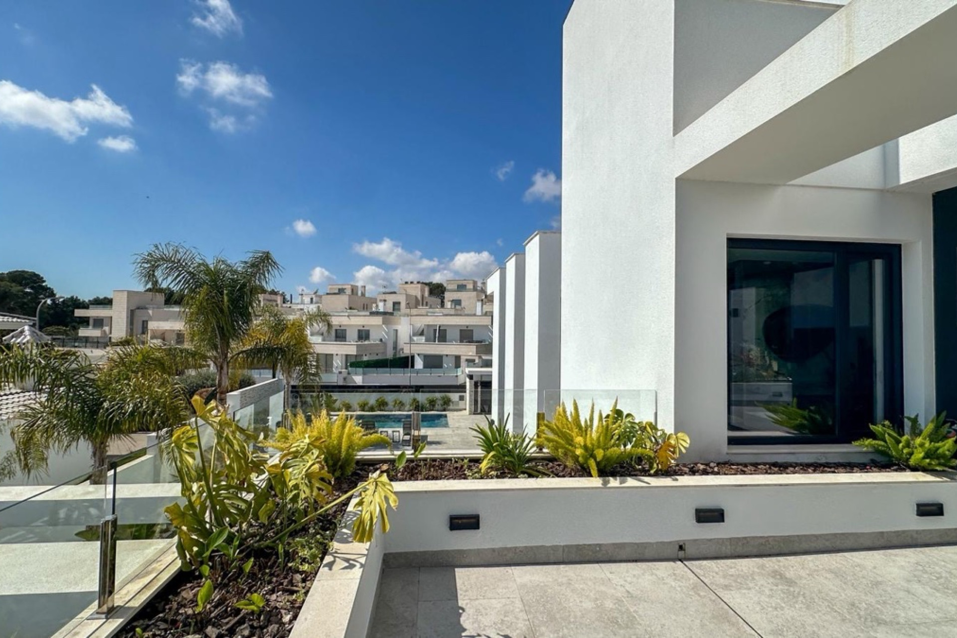 Reventa - Villa independiente - Villamartín