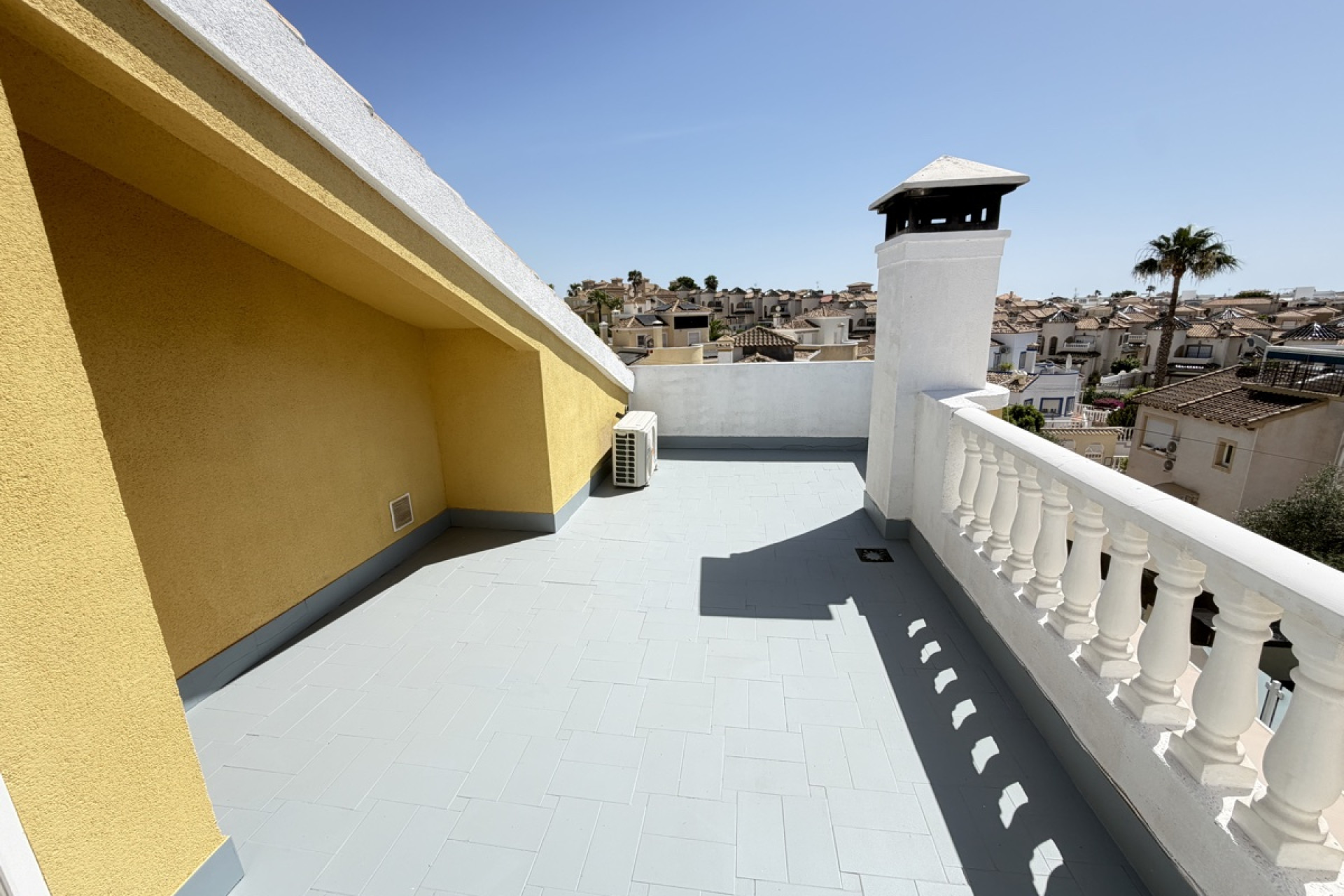 Reventa - Villa independiente - Villamartín