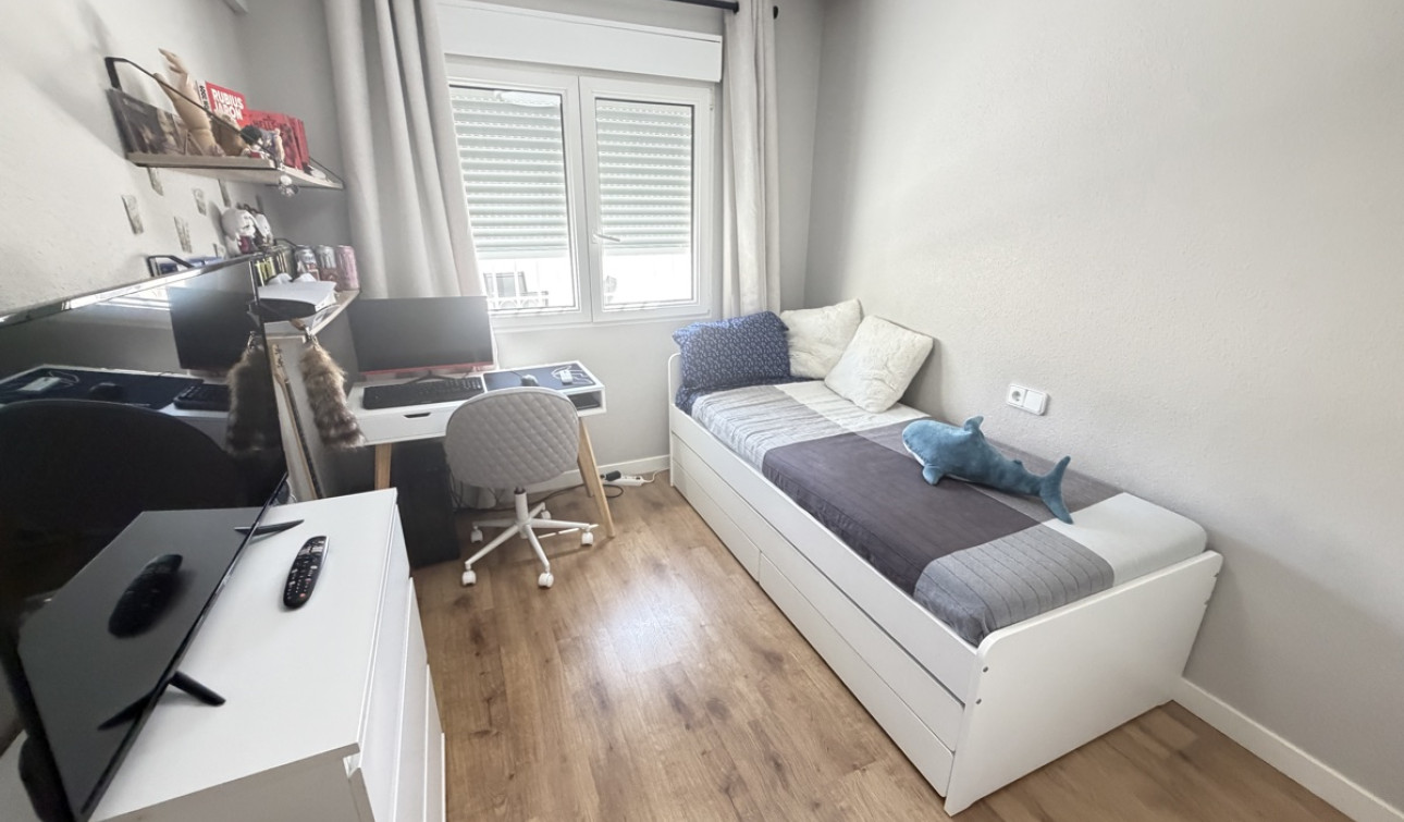 Reventa - Villa independiente - Villamartín