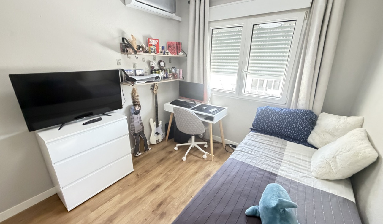 Reventa - Villa independiente - Villamartín