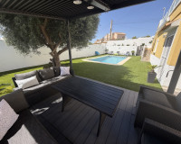 Reventa - Villa independiente - Villamartín