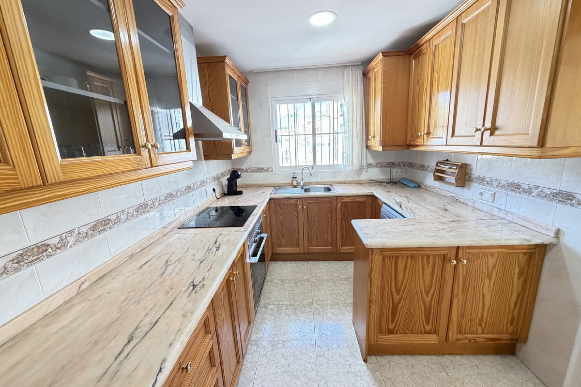Reventa - Villa independiente - Villamartín