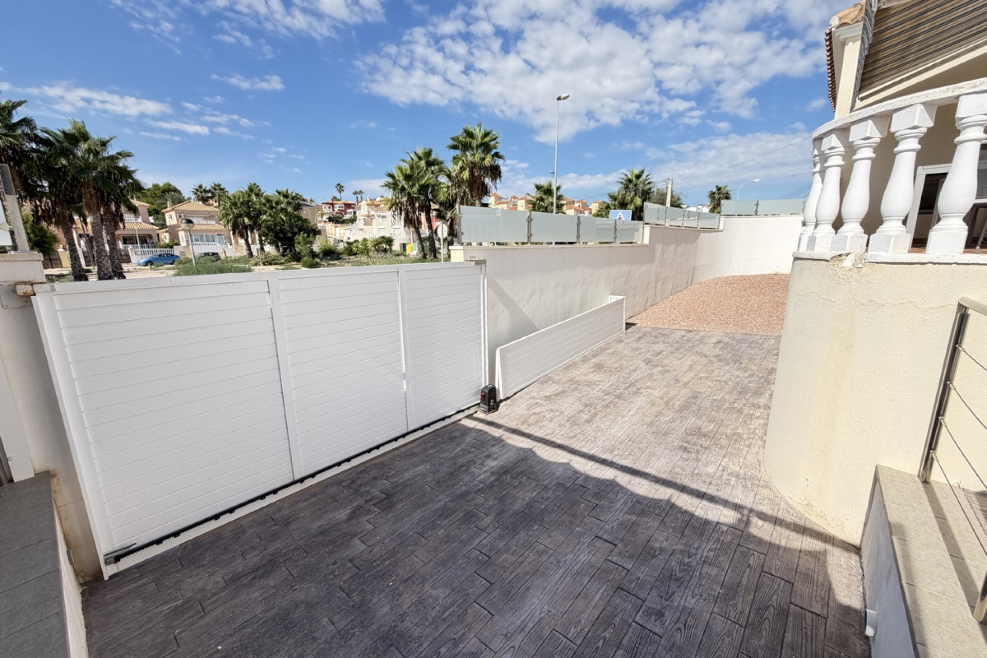 Reventa - Villa independiente - Villamartín