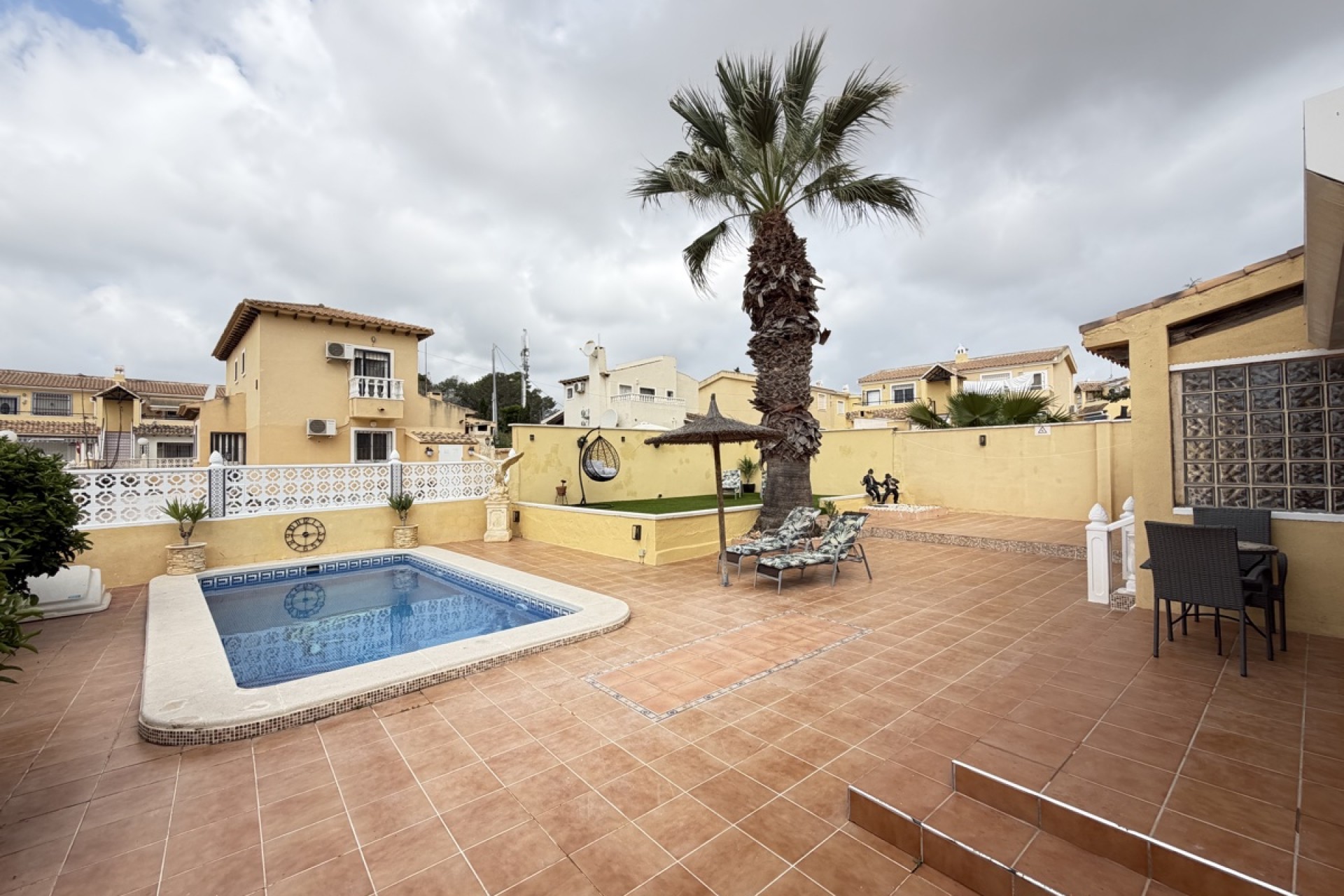 Reventa - Villa independiente - Villamartín