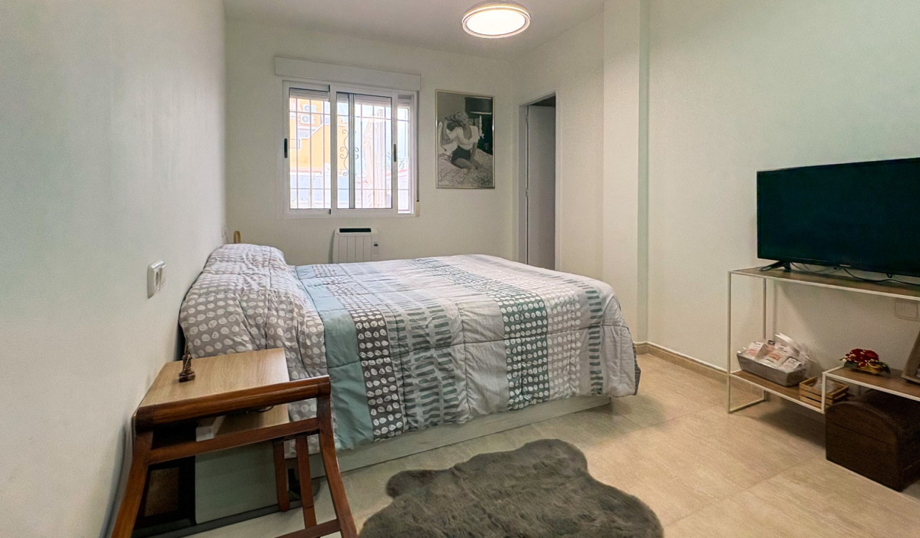 Reventa - Villa Pareada - Arenales del Sol - Arenales Del Sol