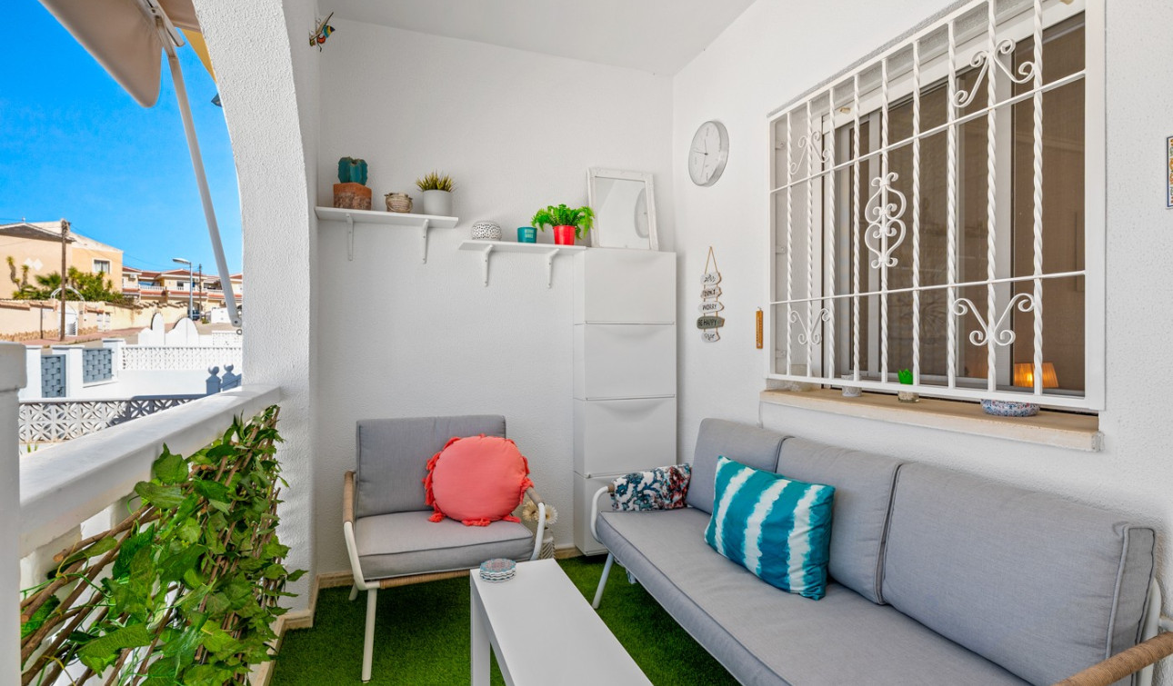 Reventa - Villa Pareada - Benijofar - Monte Azul/ El Dorado