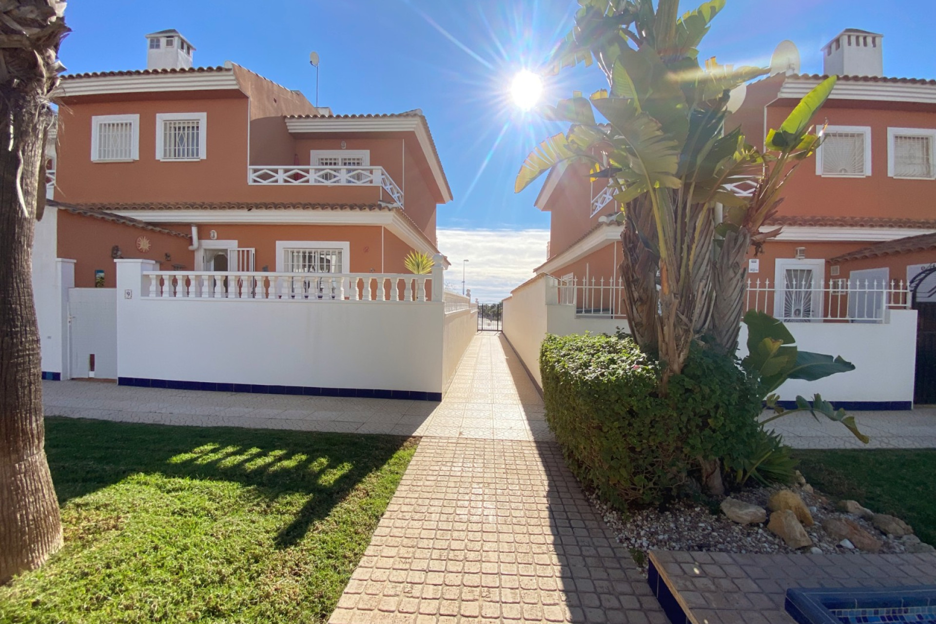 Reventa - Villa Pareada - Ciudad Quesada - Doña Pena