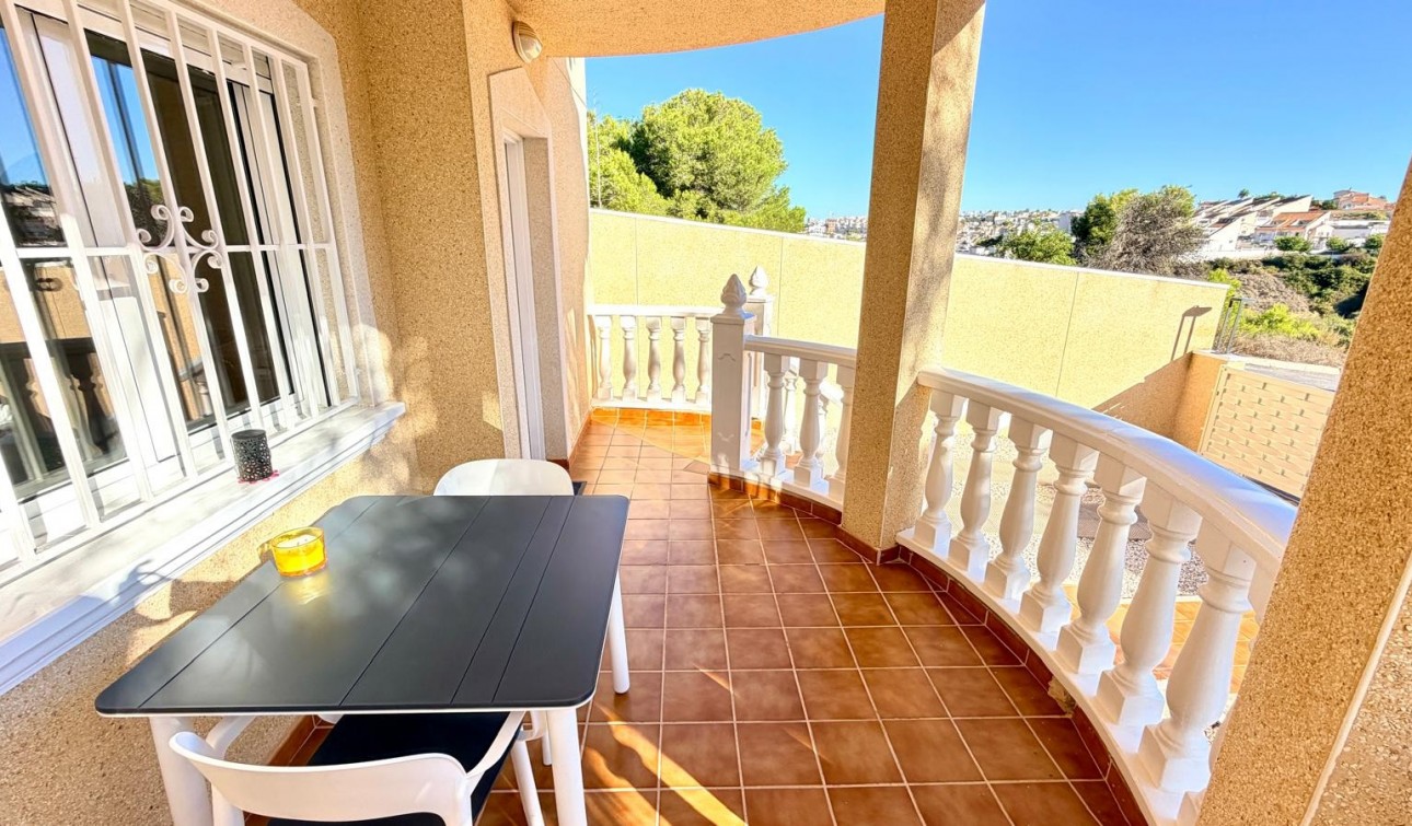 Reventa - Villa Pareada - Ciudad Quesada - La Marquesa Golf