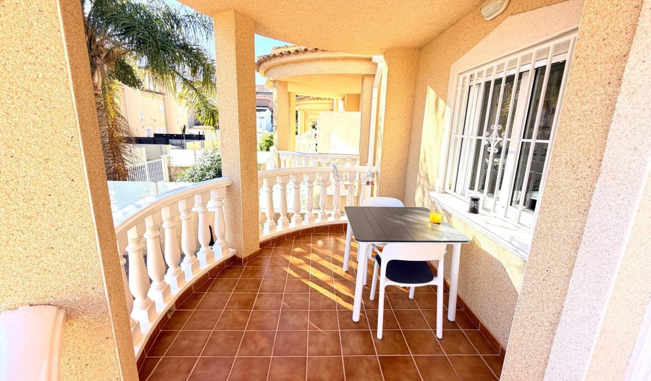 Reventa - Villa Pareada - Ciudad Quesada - La Marquesa Golf