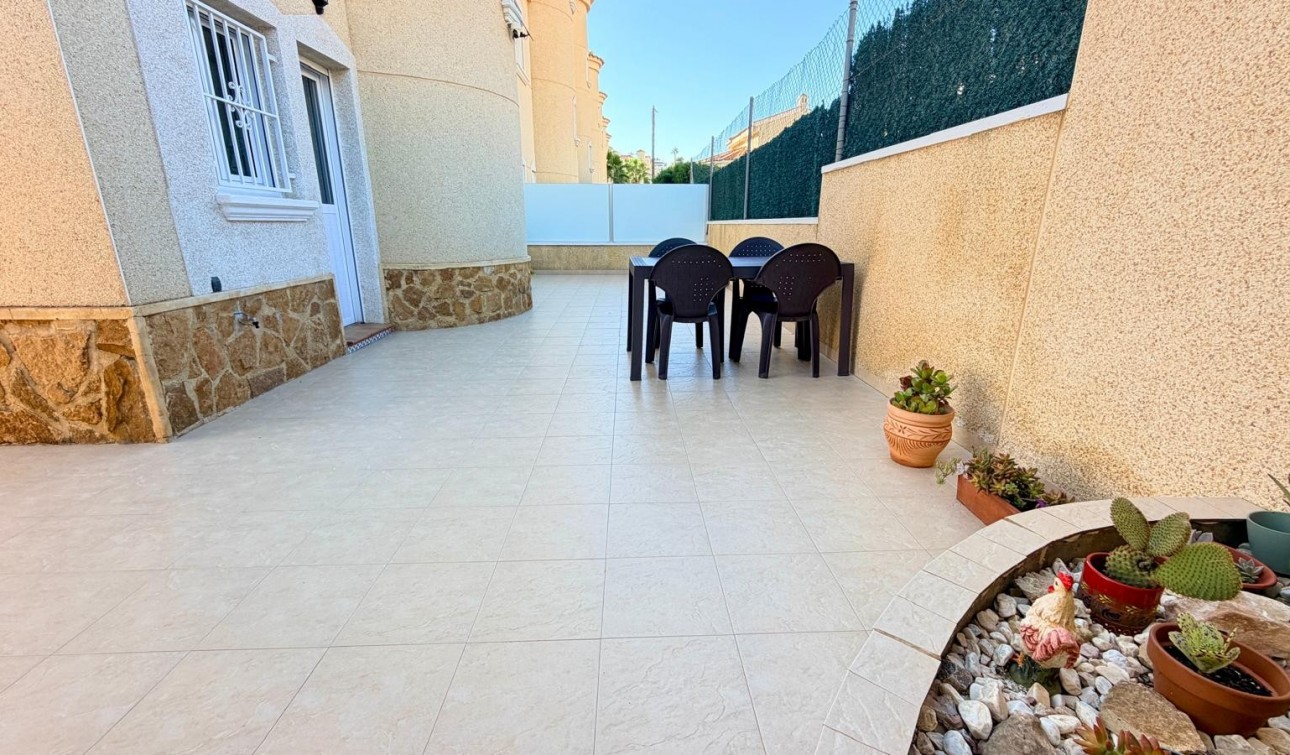 Reventa - Villa Pareada - Ciudad Quesada - La Marquesa Golf