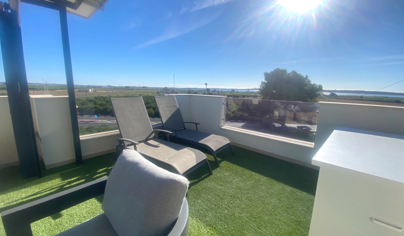 Reventa - Villa Pareada - Ciudad Quesada - Pueblo Bravo