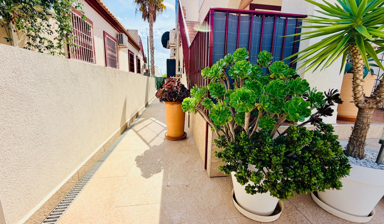 Reventa - Villa Pareada - Daya Vieja