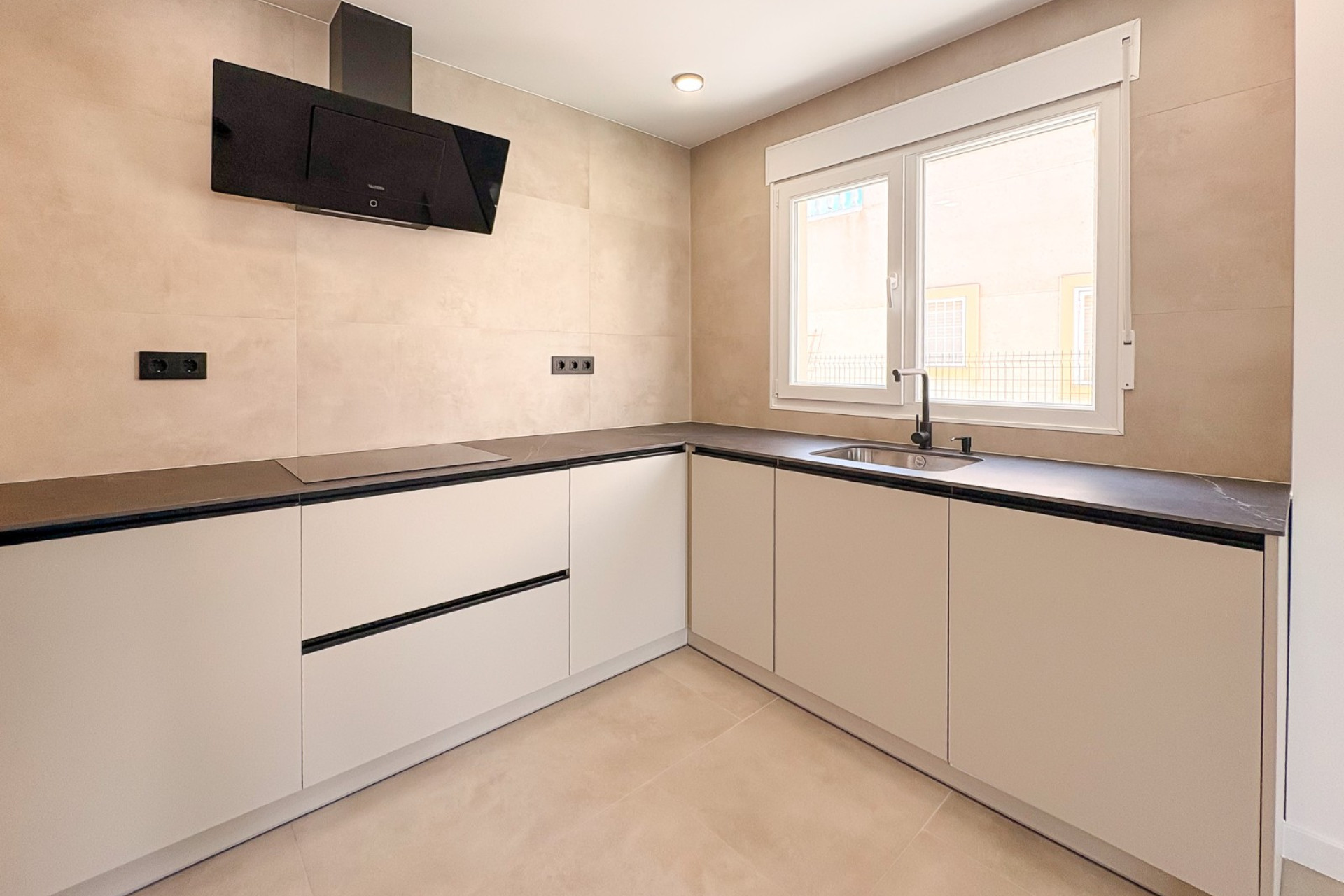 Reventa - Villa Pareada - El Campello - Pueblo Acantilado - Venta Lanuza