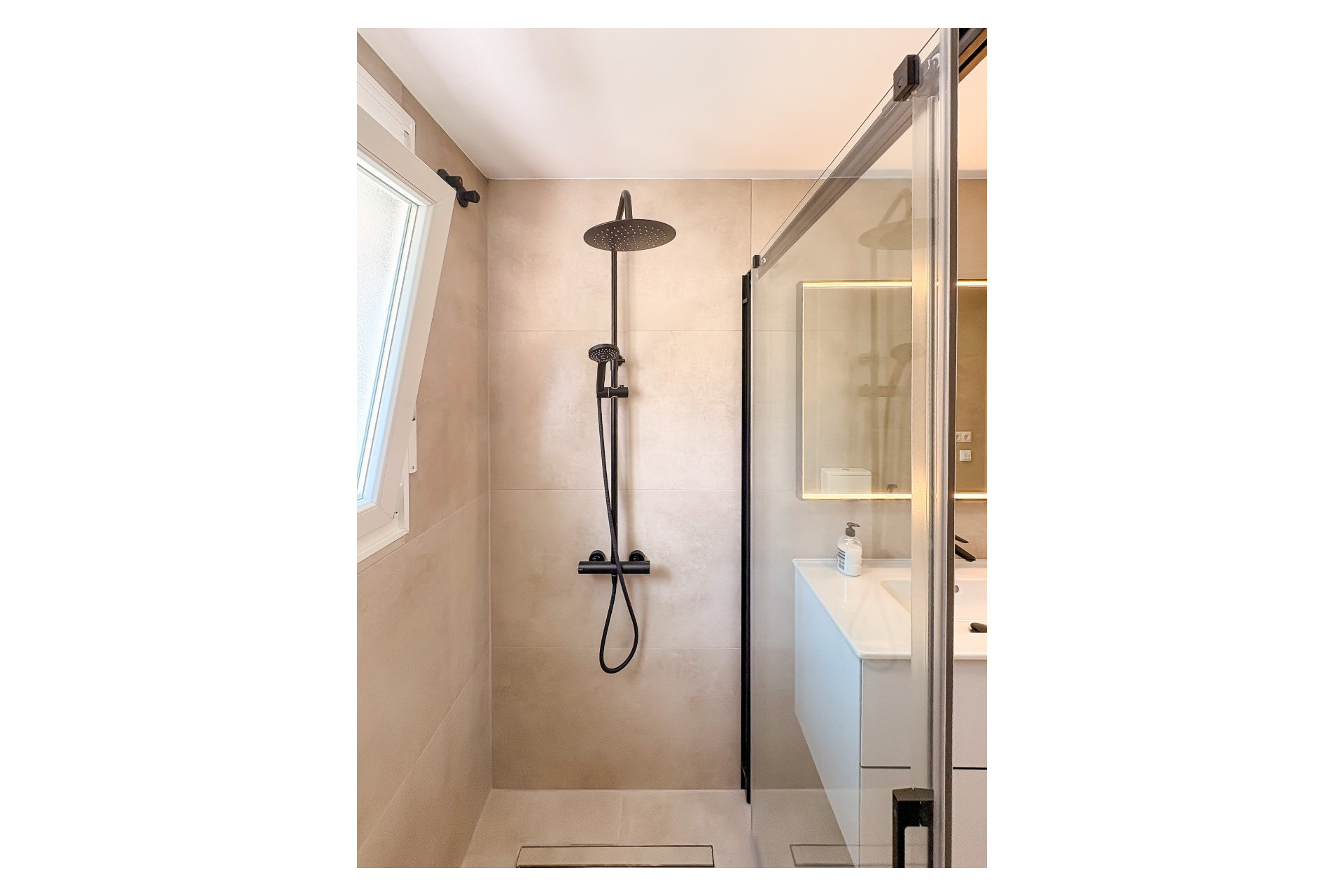 Reventa - Villa Pareada - El Campello - Pueblo Acantilado - Venta Lanuza