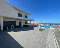 Reventa - Villa Pareada - La Mata
