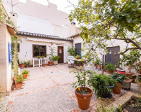 Reventa - Villa Pareada - Los Martinez Del Puerto - Los Martínez del Puerto