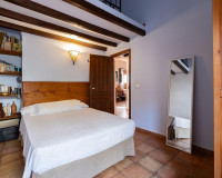 Reventa - Villa Pareada - Los Martinez Del Puerto - Los Martínez del Puerto