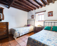 Reventa - Villa Pareada - Los Martinez Del Puerto - Los Martínez del Puerto