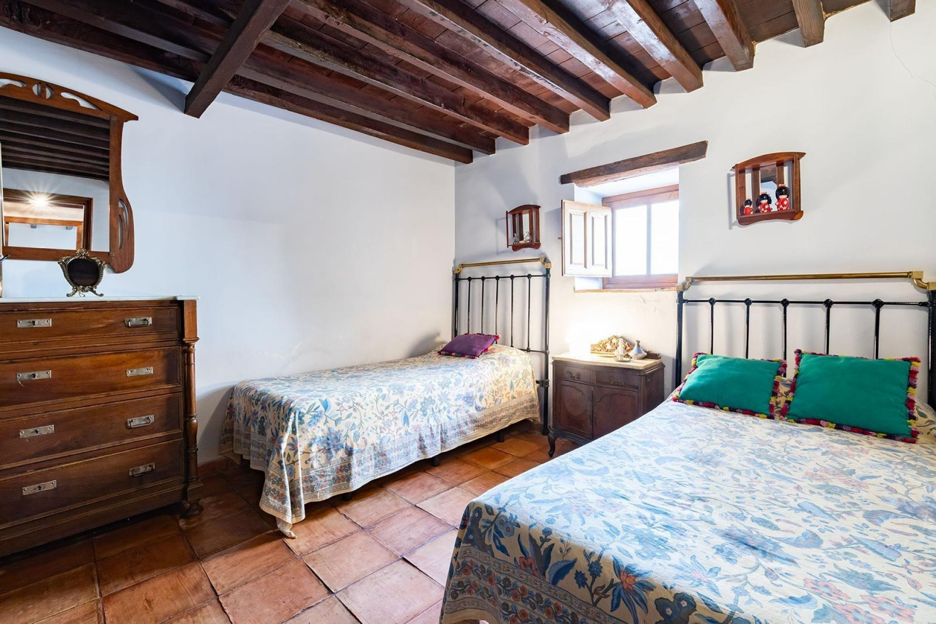 Reventa - Villa Pareada - Los Martinez Del Puerto - Los Martínez del Puerto