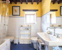 Reventa - Villa Pareada - Los Martinez Del Puerto - Los Martínez del Puerto