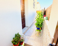 Reventa - Villa Pareada - Los Montesinos - La Herada