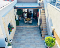 Reventa - Villa Pareada - Los Montesinos - La Herada