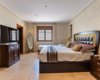 Reventa - Villa Pareada - Los Montesinos - La Herrada