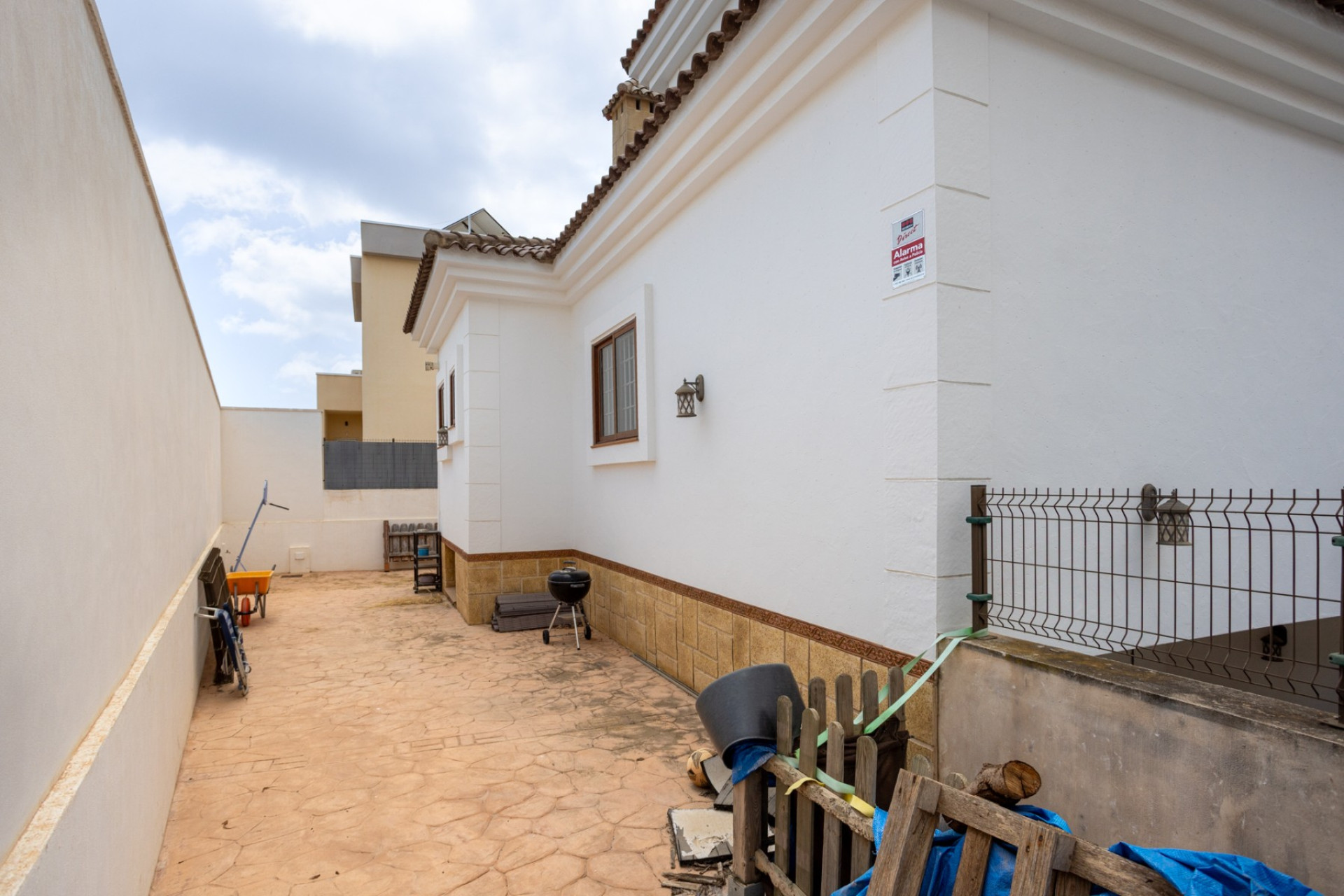 Reventa - Villa Pareada - Los Montesinos - La Herrada