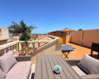 Reventa - Villa Pareada - Los Montesinos - Urbanizacion montesol