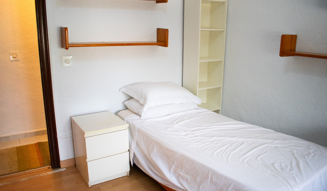 Reventa - Villa Pareada - Orihuela Costa - MUY CERCA DE LA PLAYA