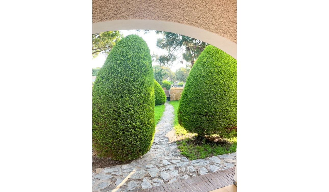 Reventa - Villa Pareada - Orihuela Costa - Punta Prima