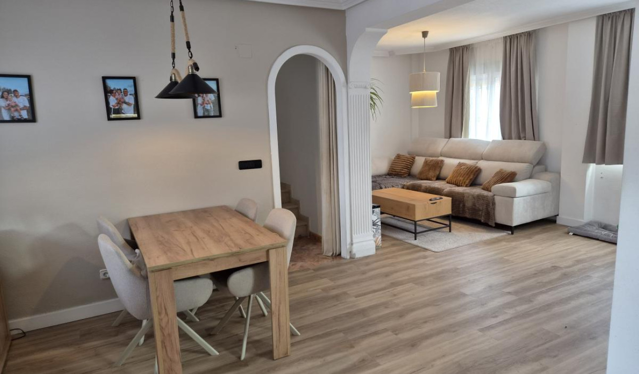 Reventa - Villa Pareada - Torre de la Horadada
