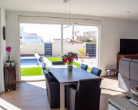 Reventa - Villa Pareada - Torrevieja - La Siesta - El Salado - Torreta