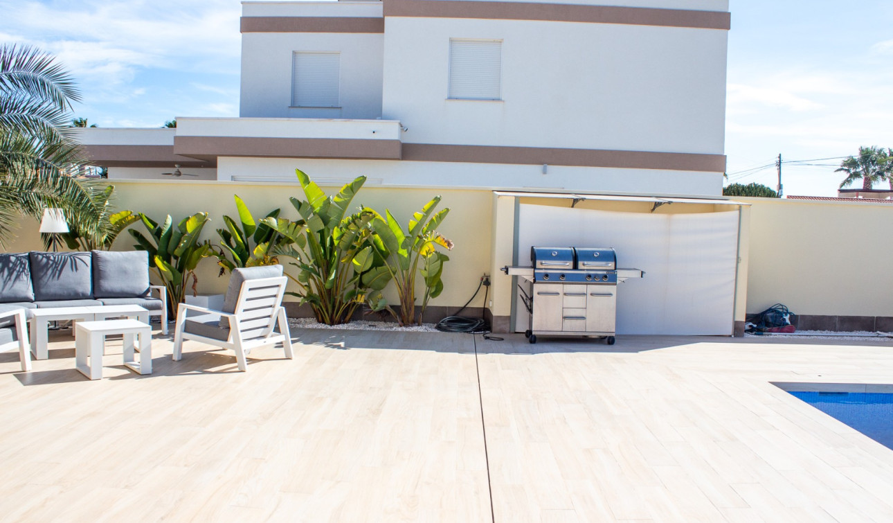 Reventa - Villa Pareada - Torrevieja - La Siesta - El Salado - Torreta