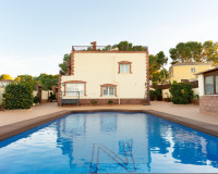 Reventa - Villa Pareada - Torrevieja - Los Balcones