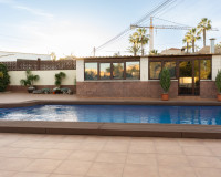 Reventa - Villa Pareada - Torrevieja - Los Balcones