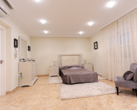 Reventa - Villa Pareada - Torrevieja - Los Balcones