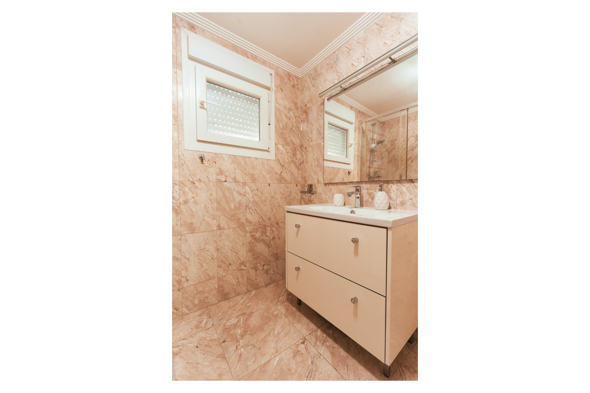 Reventa - Villa Pareada - Torrevieja - Los Balcones