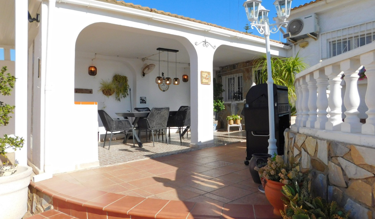 Reventa - Villa Pareada - Torrevieja - San Luis
