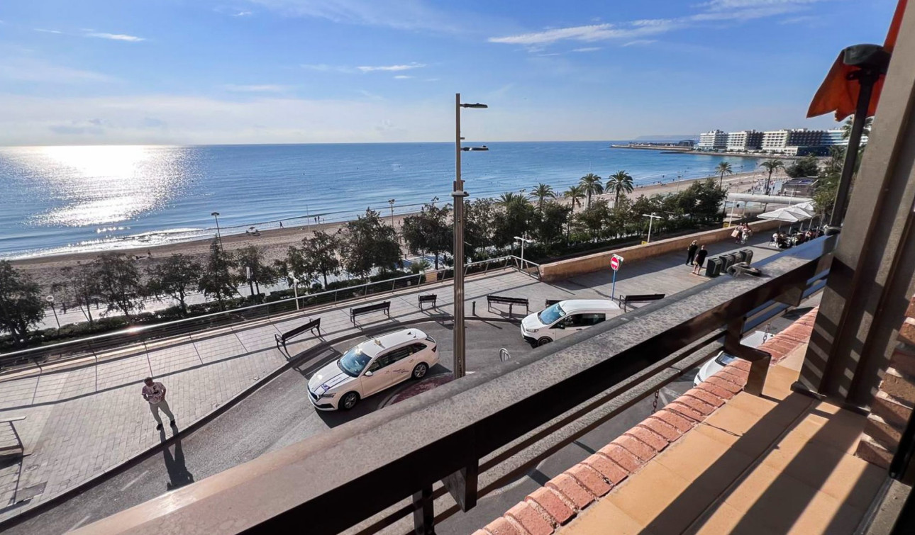 Revente - Appartement - Alicante - Centro