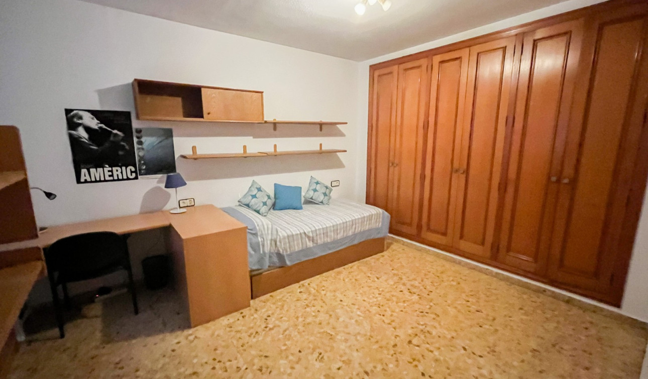 Revente - Appartement - Alicante - Centro