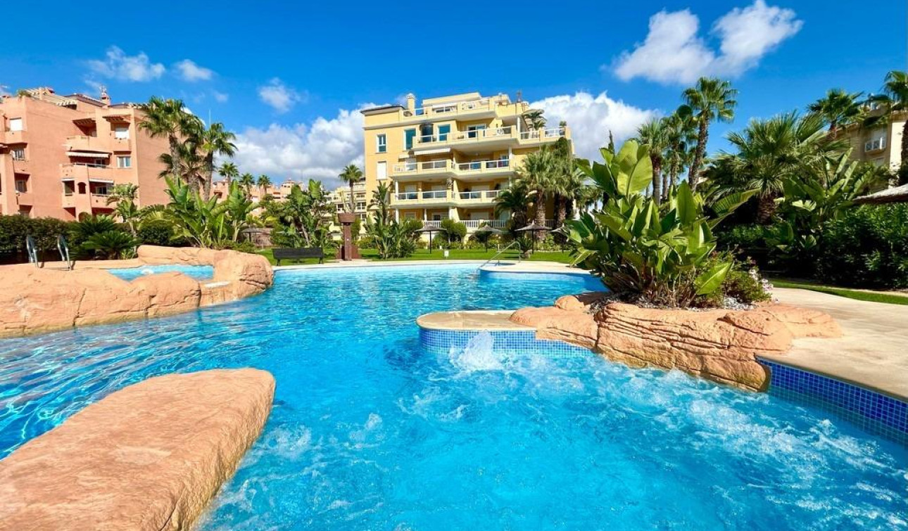 Revente - Appartement - Dehesa de Campoamor - Campoamor