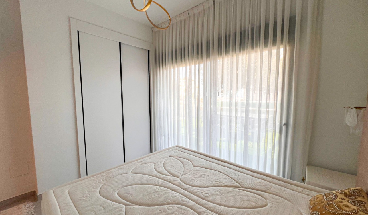 Revente - Appartement - Guardamar del Segura - Urbanizaciones