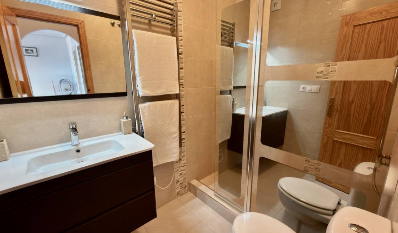 Revente - Appartement - Los Montesinos - La Herrada