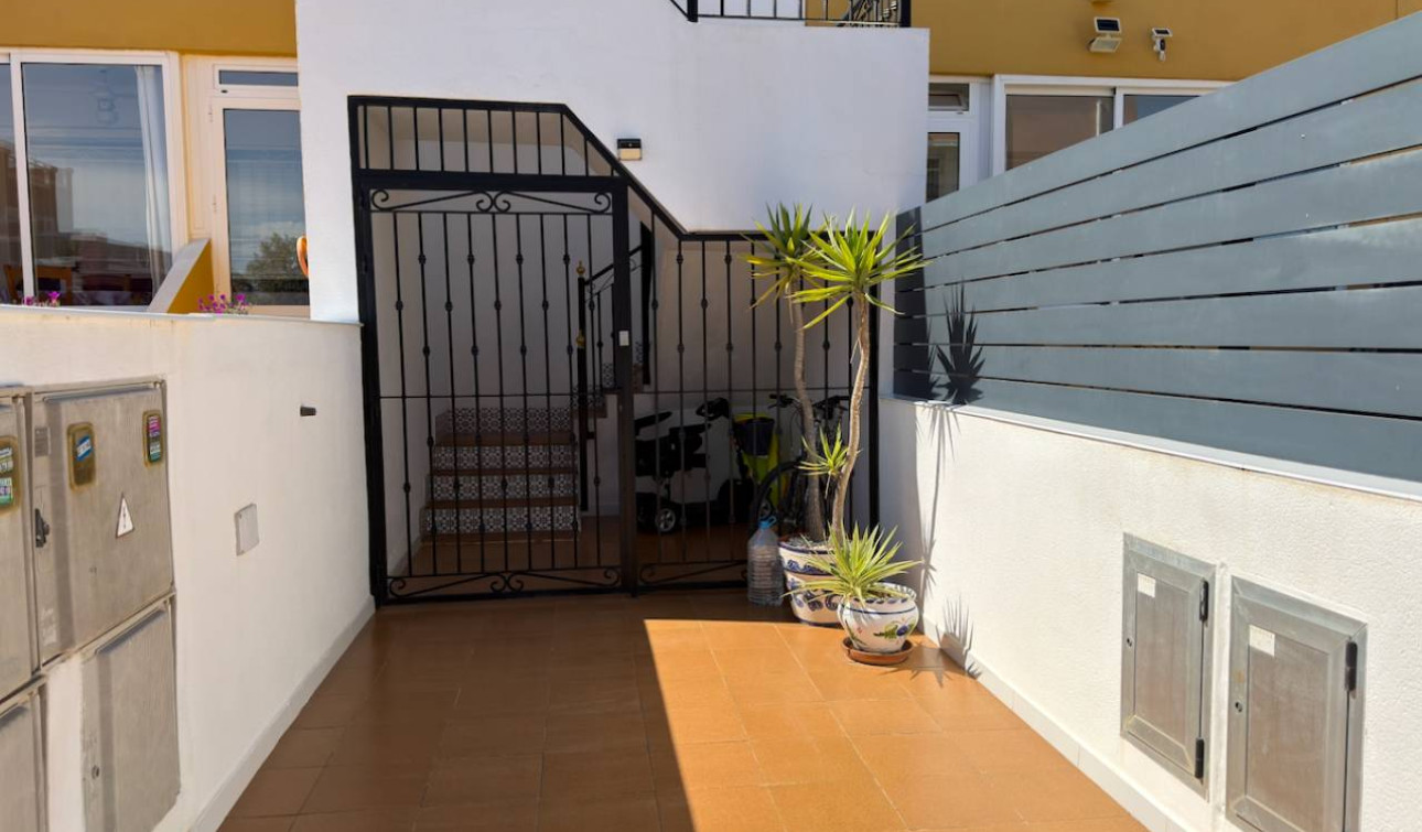 Revente - Appartement - Los Montesinos - La Herrada