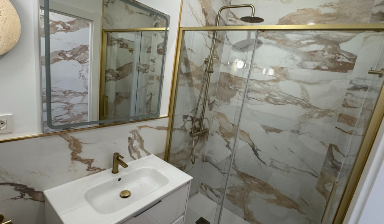 Revente - Appartement - Orihuela Costa - Punta Prima