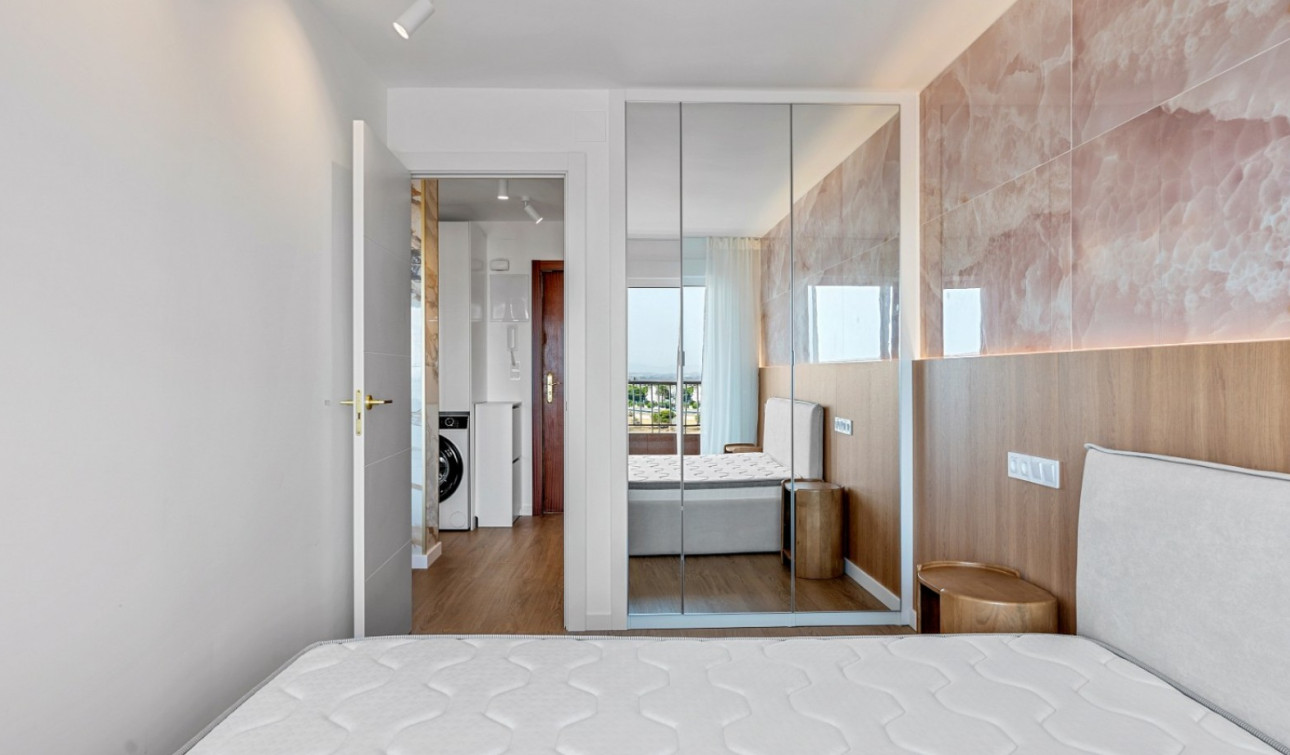 Revente - Appartement - Orihuela Costa - Punta Prima