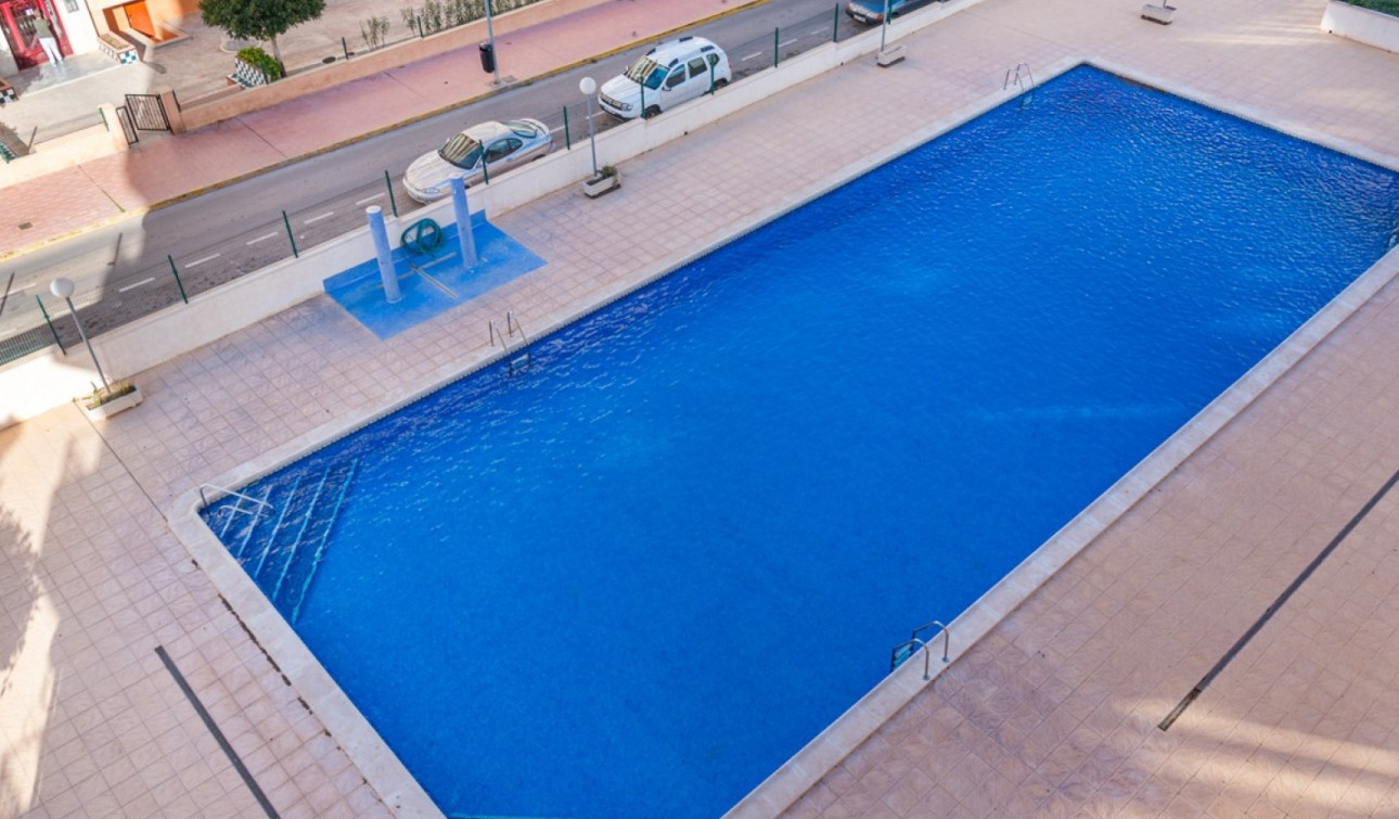 Revente - Appartement - Orihuela Costa - Punta Prima