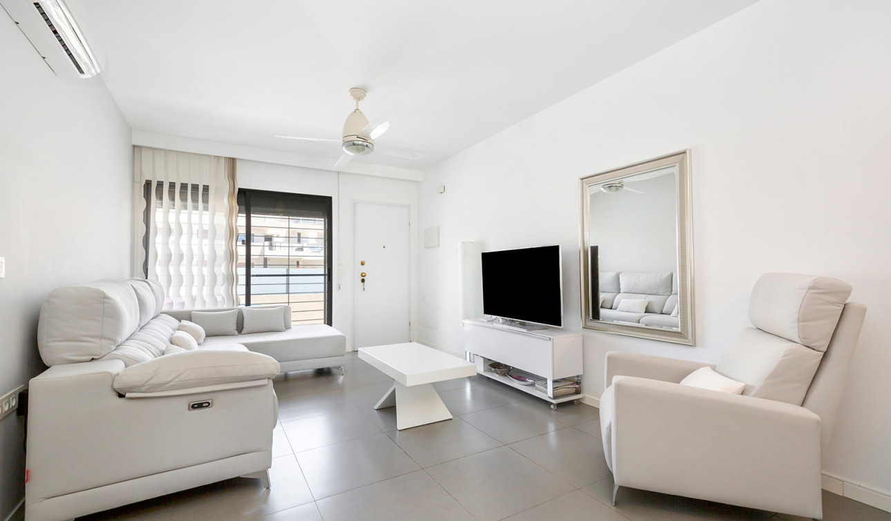 Revente - Appartement - Pilar de la Horadada - Torre De La Horadada