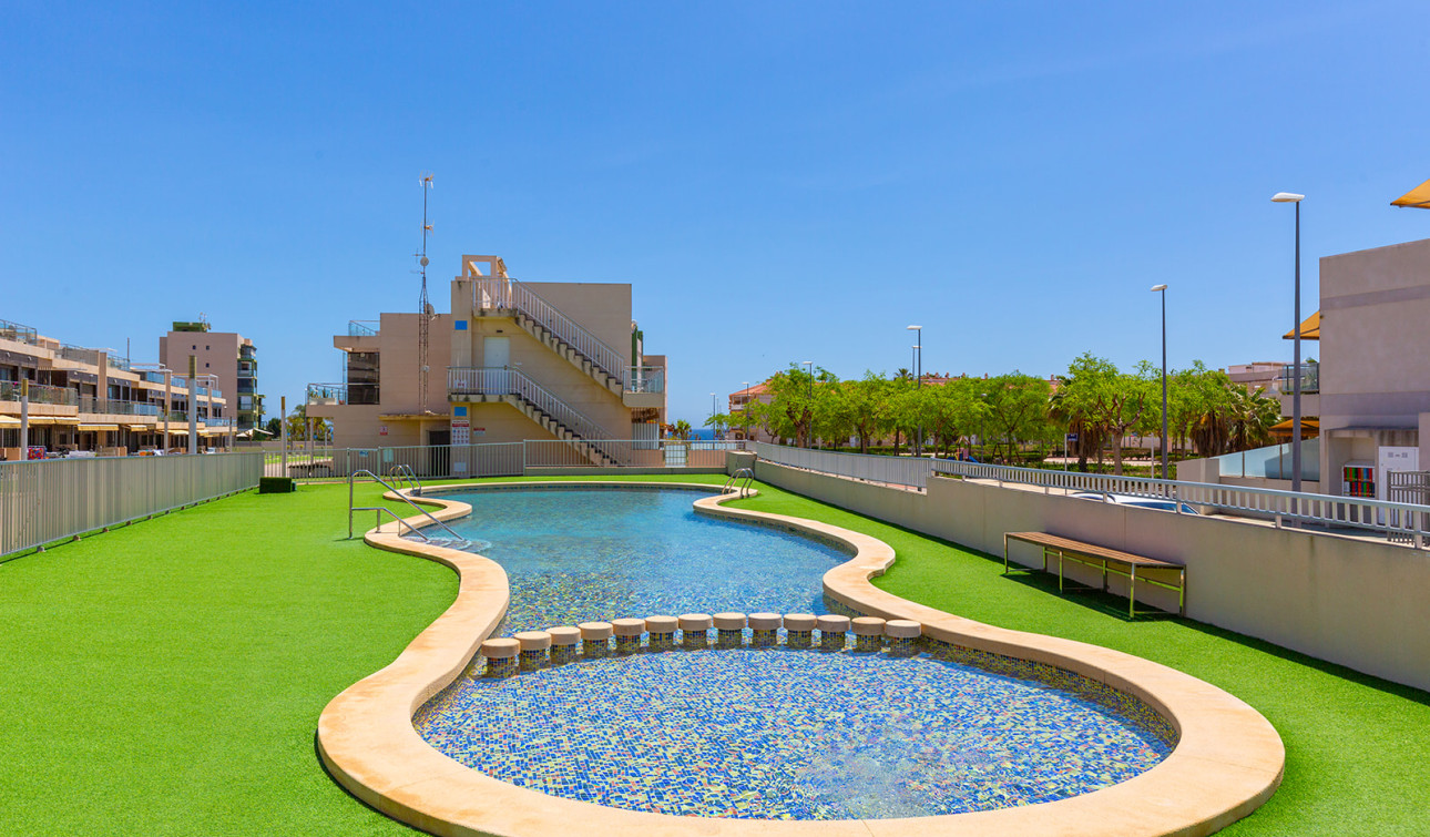 Revente - Appartement - Pilar de la Horadada - Torre De La Horadada
